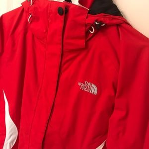 North Face Jacket - lightweight, warm, like new!